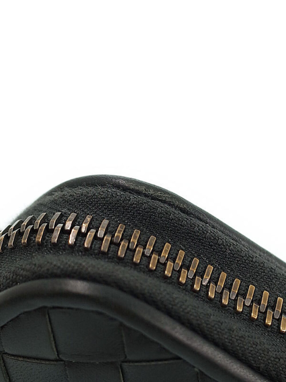 Bottega Veneta Intrecciato Round Zipper Long Wallet - Picture 8 of 9